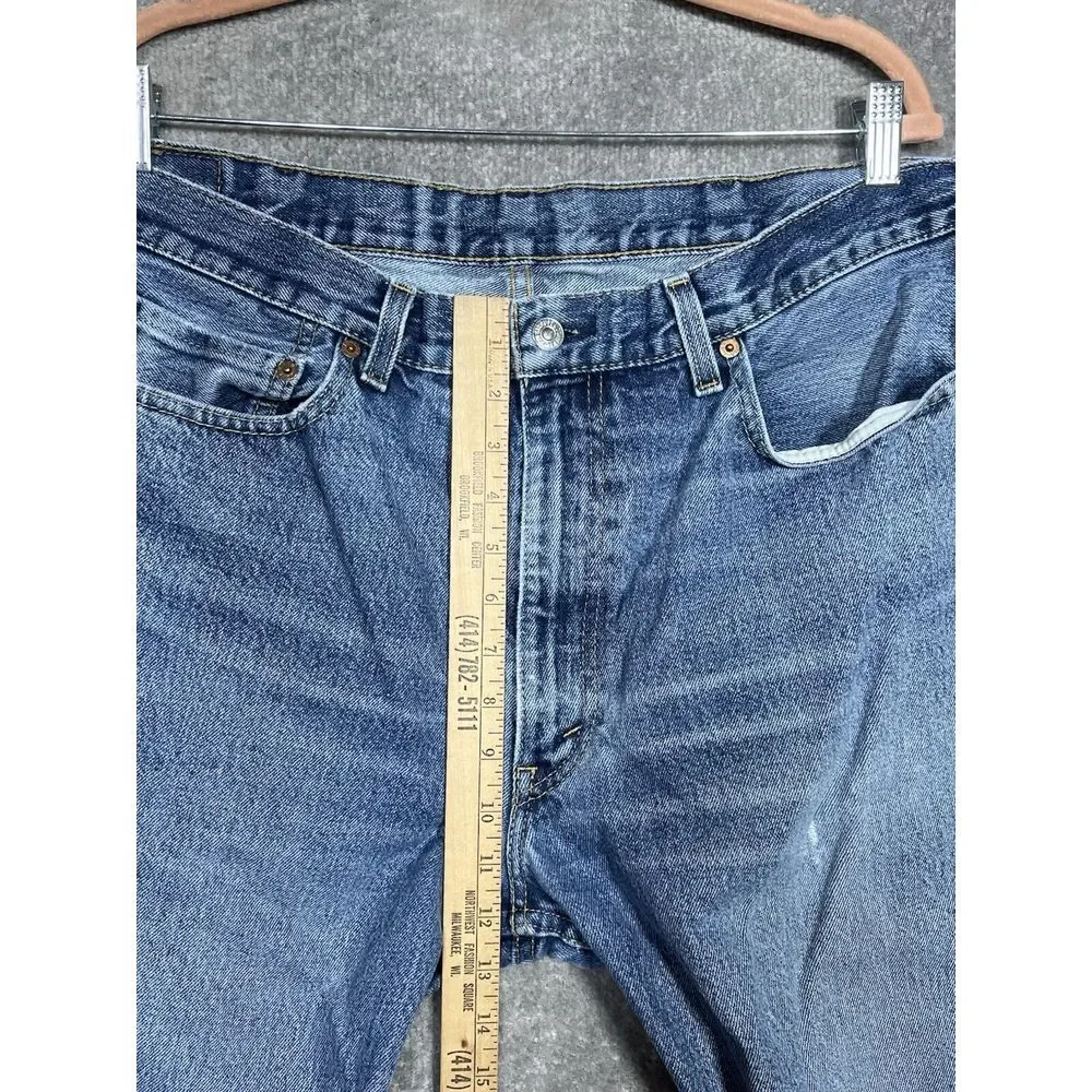 Levis levis 550